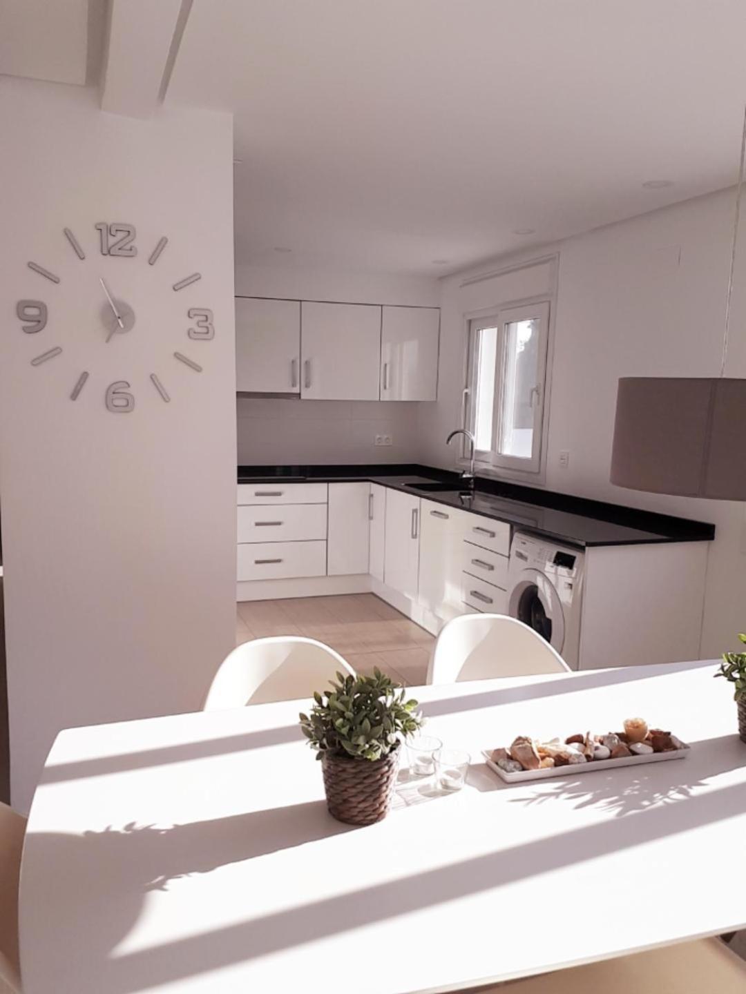 Feriehus Alicante Торевиеха Екстериор снимка