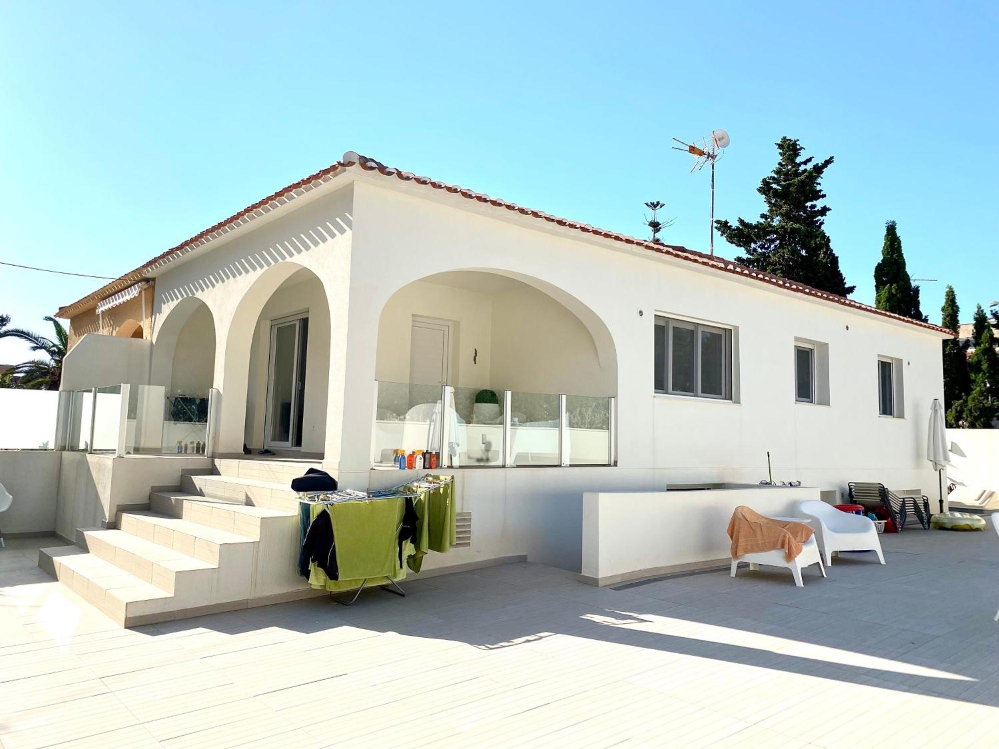 Feriehus Alicante Торевиеха Екстериор снимка