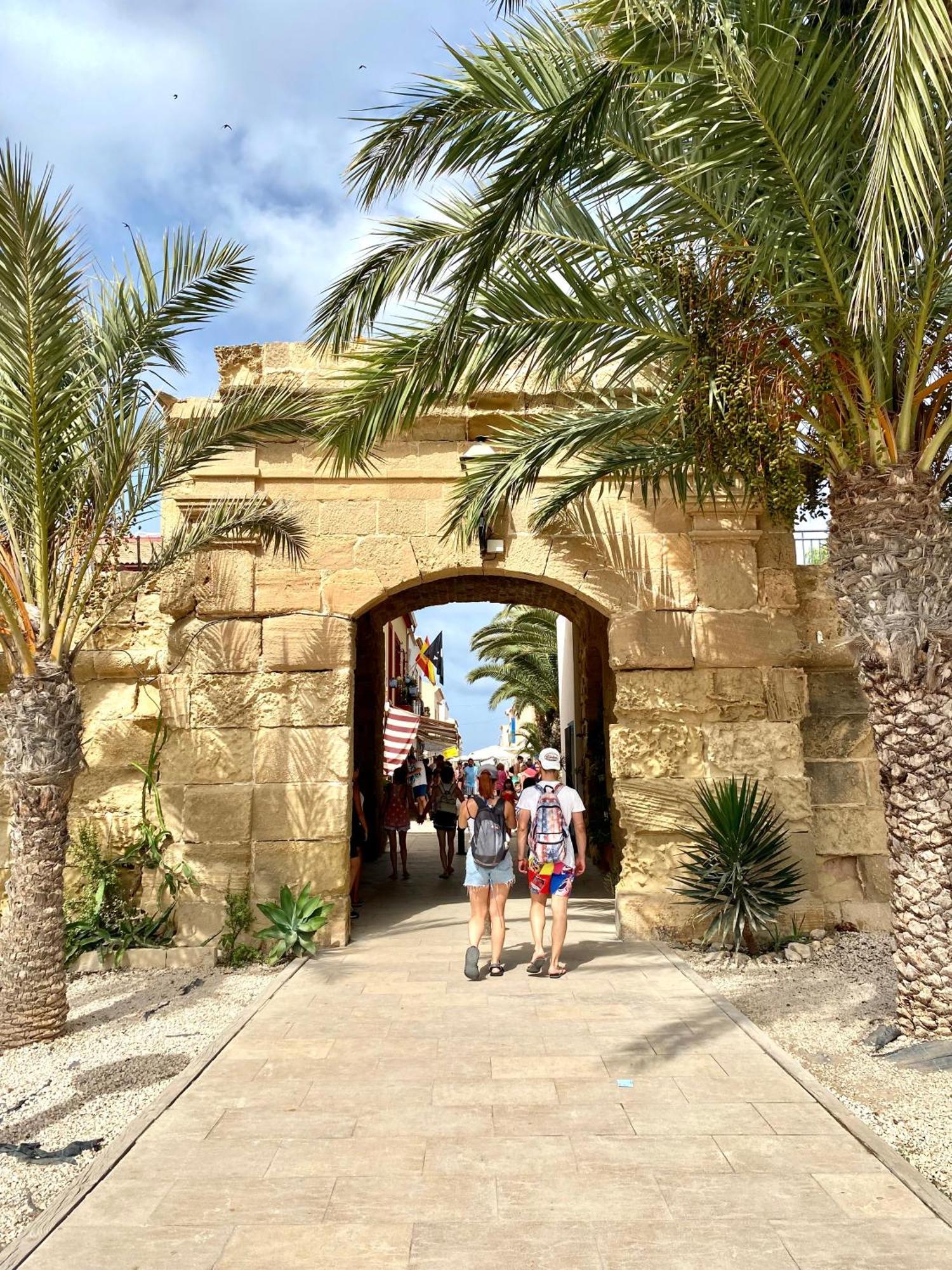 Feriehus Alicante Торевиеха Екстериор снимка